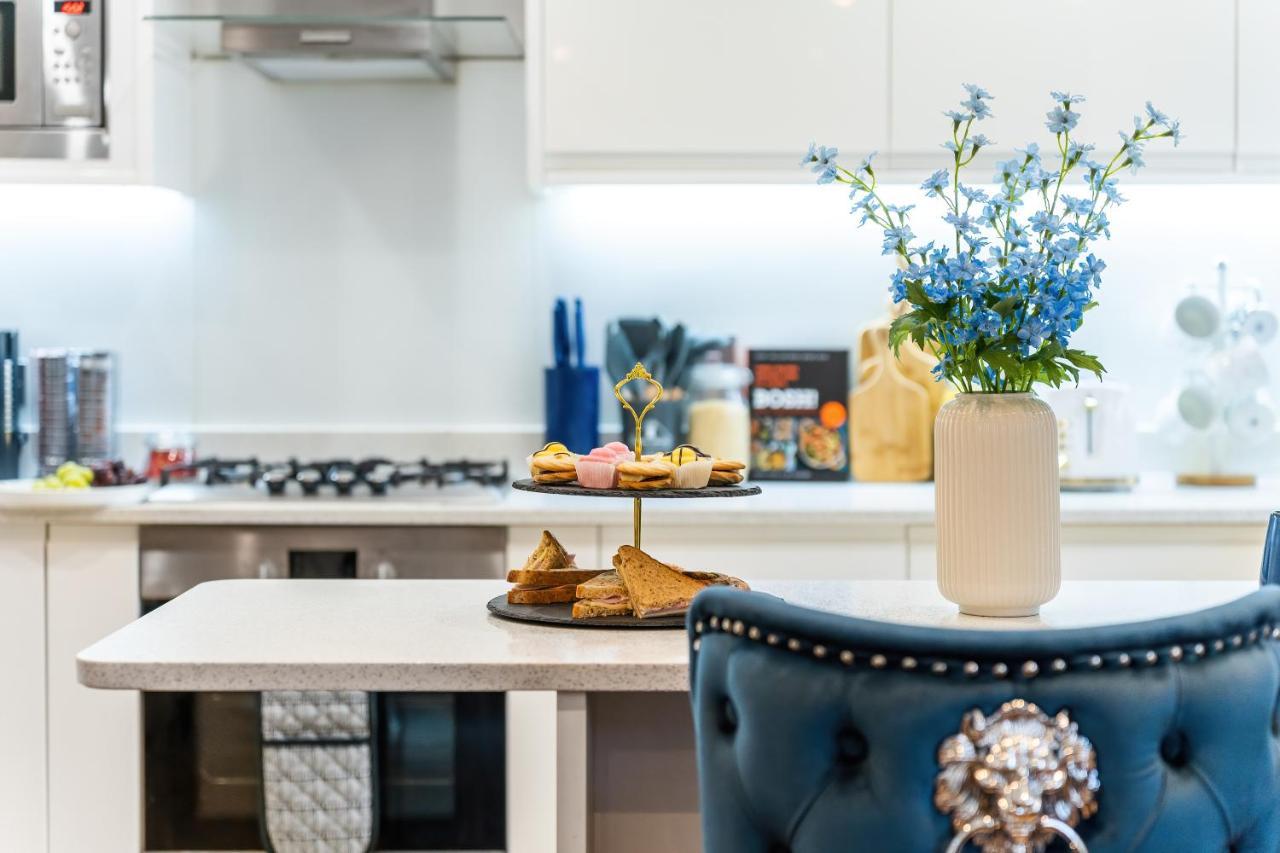 Chic 3 Bed Apartment Near London Bridge With Balcony Exterior foto