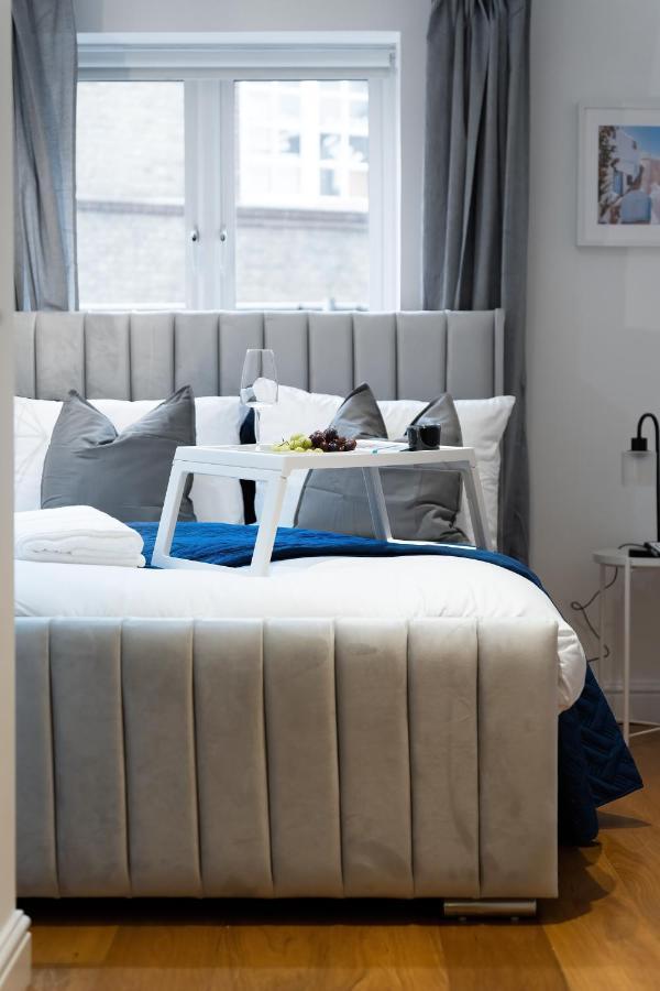 Chic 3 Bed Apartment Near London Bridge With Balcony Exterior foto